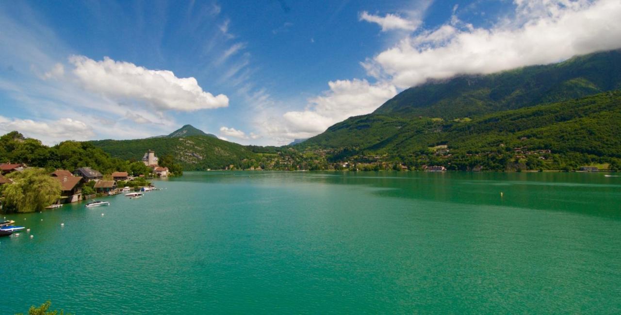 Les Libellules Accès Direct Au By Locationlacannecy, Lla Selections
